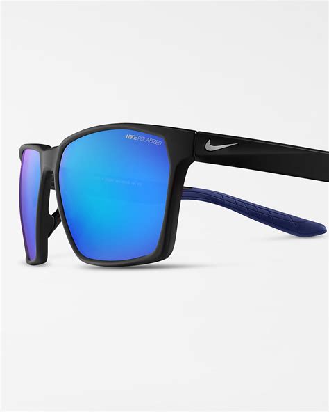 nike maverick small